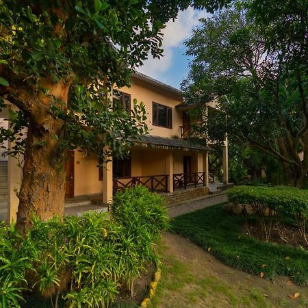 Corbett Wild Resorts & Spa Garjia ภายนอก รูปภาพ