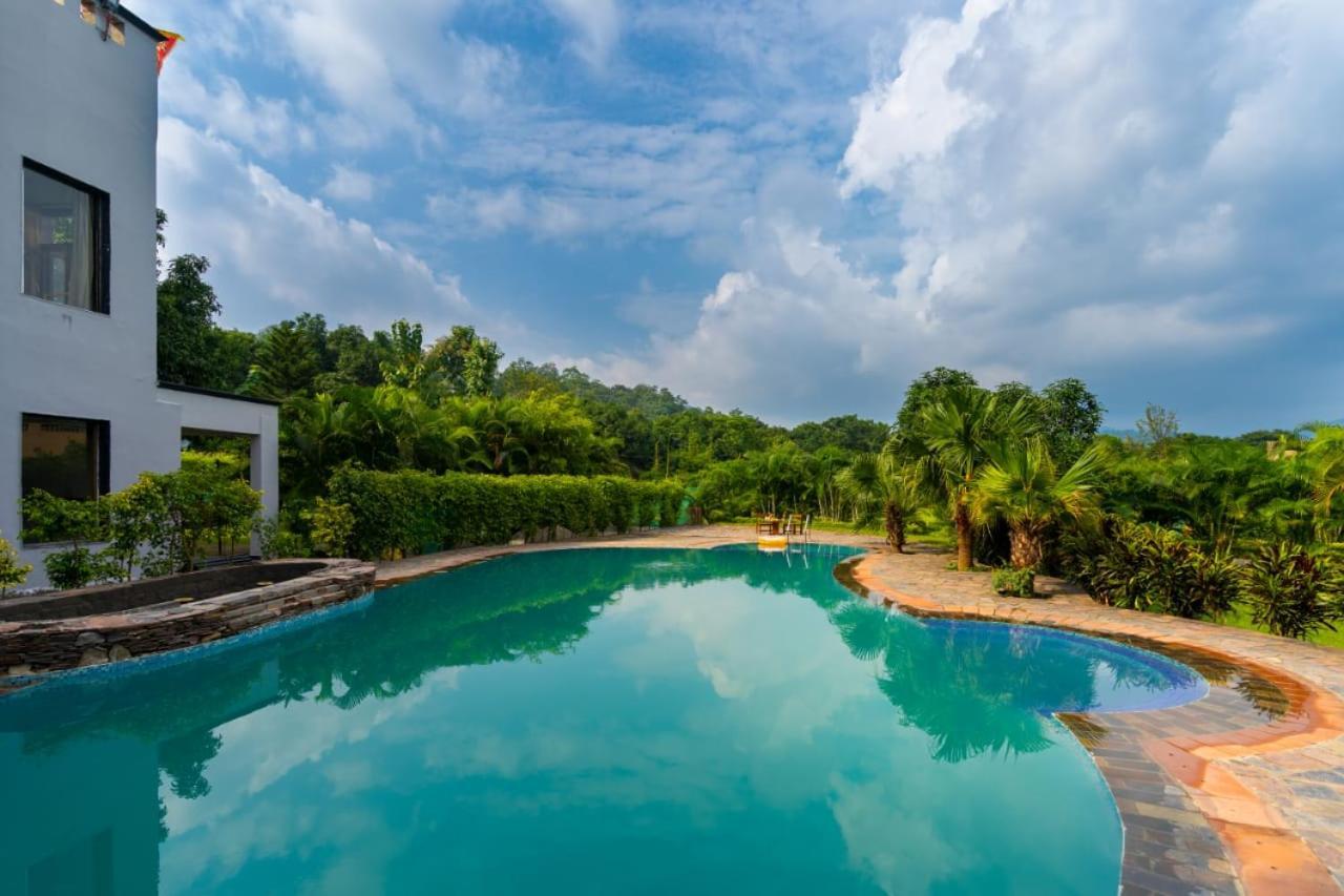 Corbett Wild Resorts & Spa Garjia ภายนอก รูปภาพ